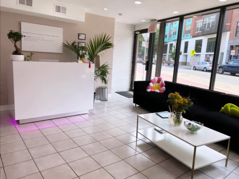 The front desk and entrance at 346 2nd Street